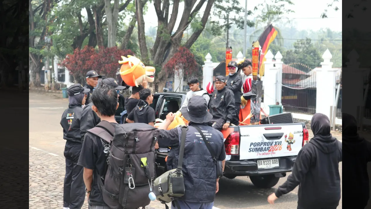  Dari Pariangan, Api Persatuan Sumbar Diarak Menuju Porprov XVI